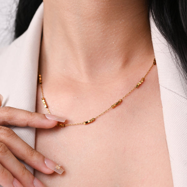 MODERN DICE GOLD NECKLACE